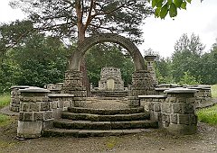 Cmentarz_Wojenny_011_Wola_Cwieklinska