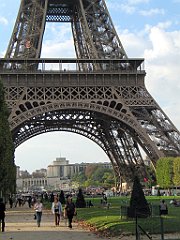 15821_Benia_Krysia_Jacek