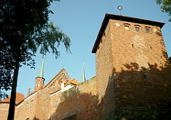 2012-07-02_18-48-39_P1060174_cr