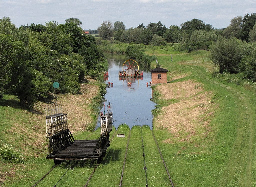 2012-07-02_10-54-55_IMG_x26866_cr.jpg -                                