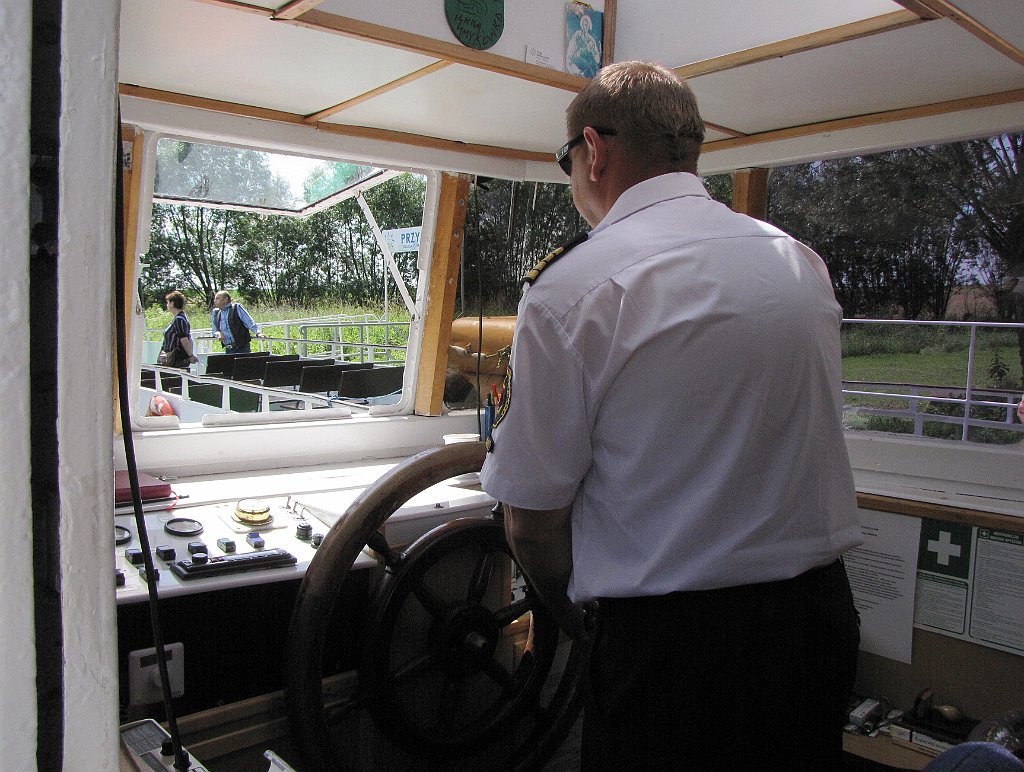 2012-07-02_11-13-09_IMG_x26926_cr.jpg -                                