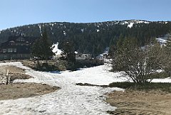 048_iP_190420_IMG_3718